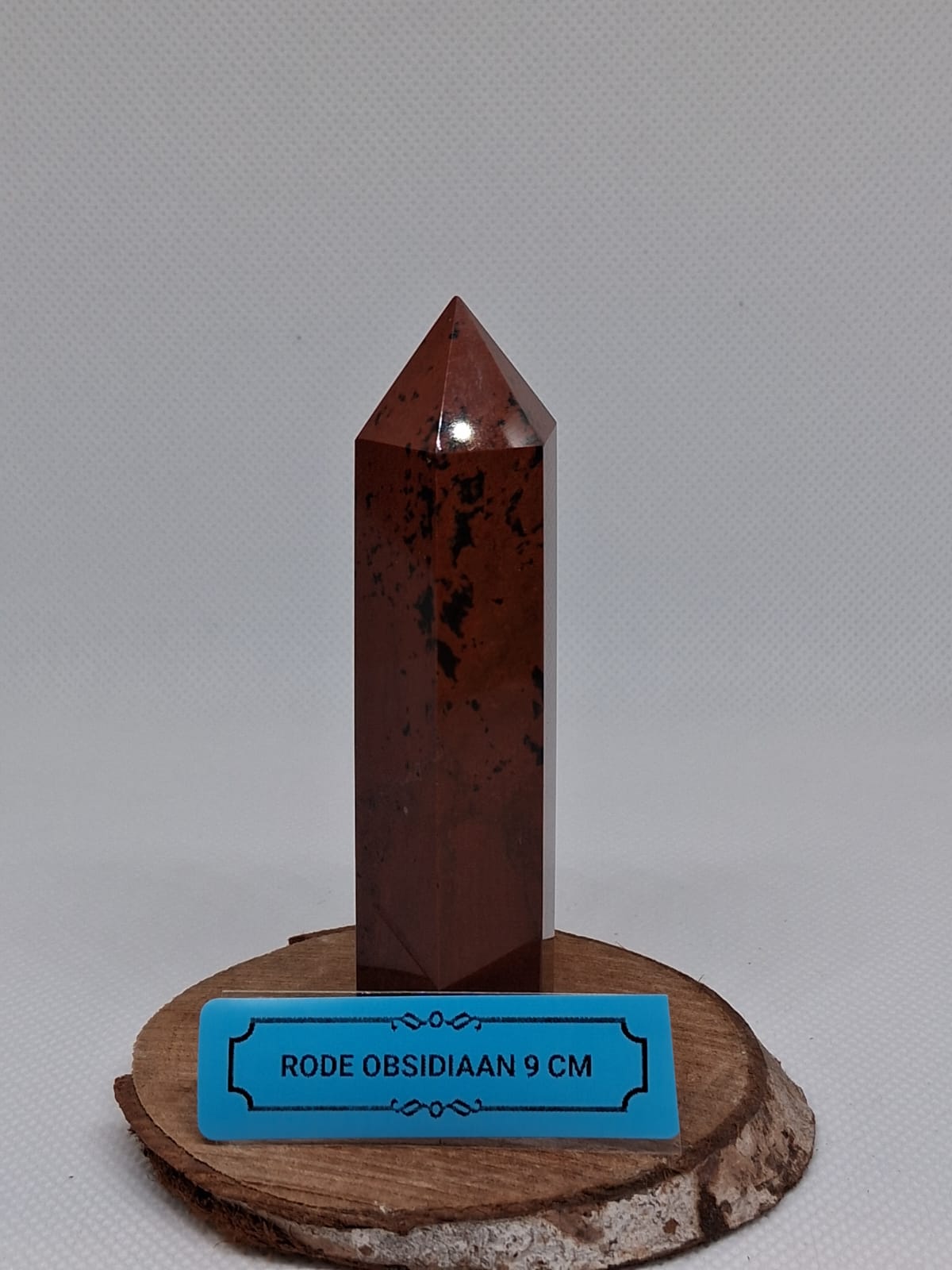 Rode Obsidiaan Obelisk – Bescherming & Moed